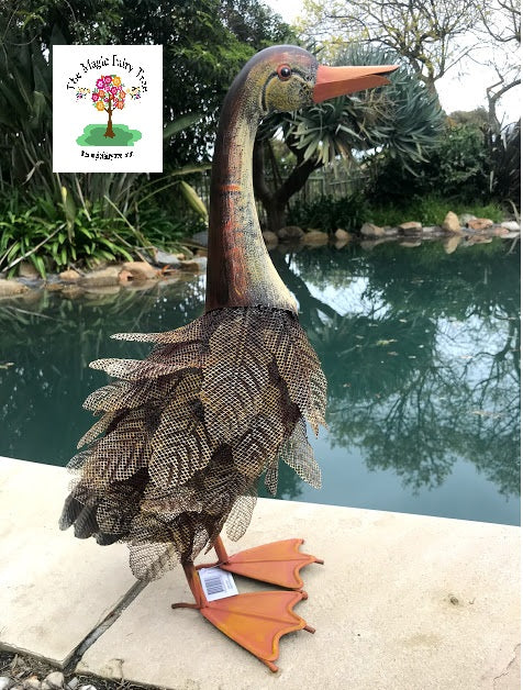 Mrs Duck Metal Garden Sculpture image 0