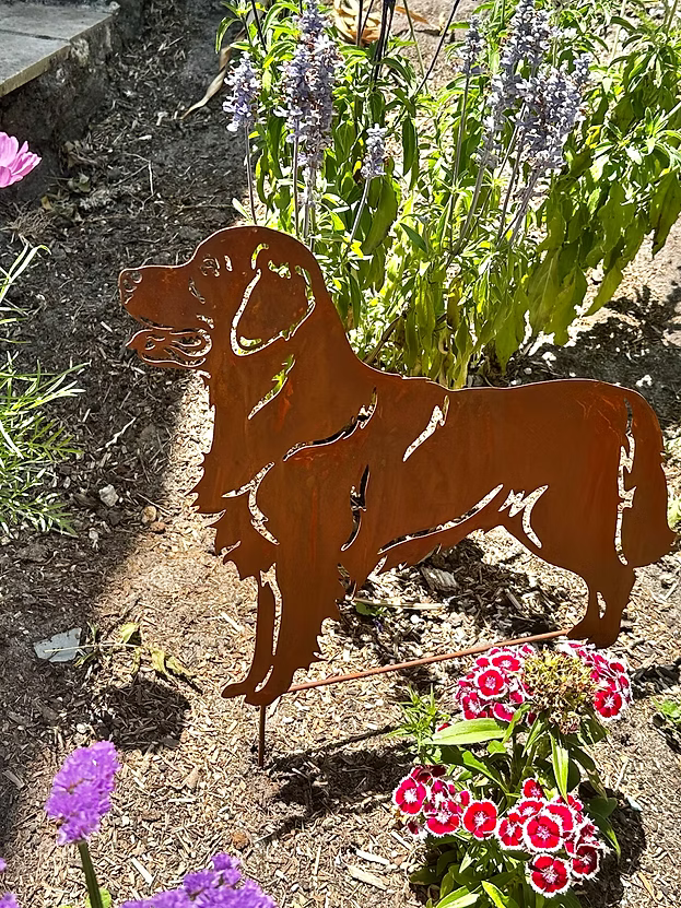 Rusty Metal Labrador Stake